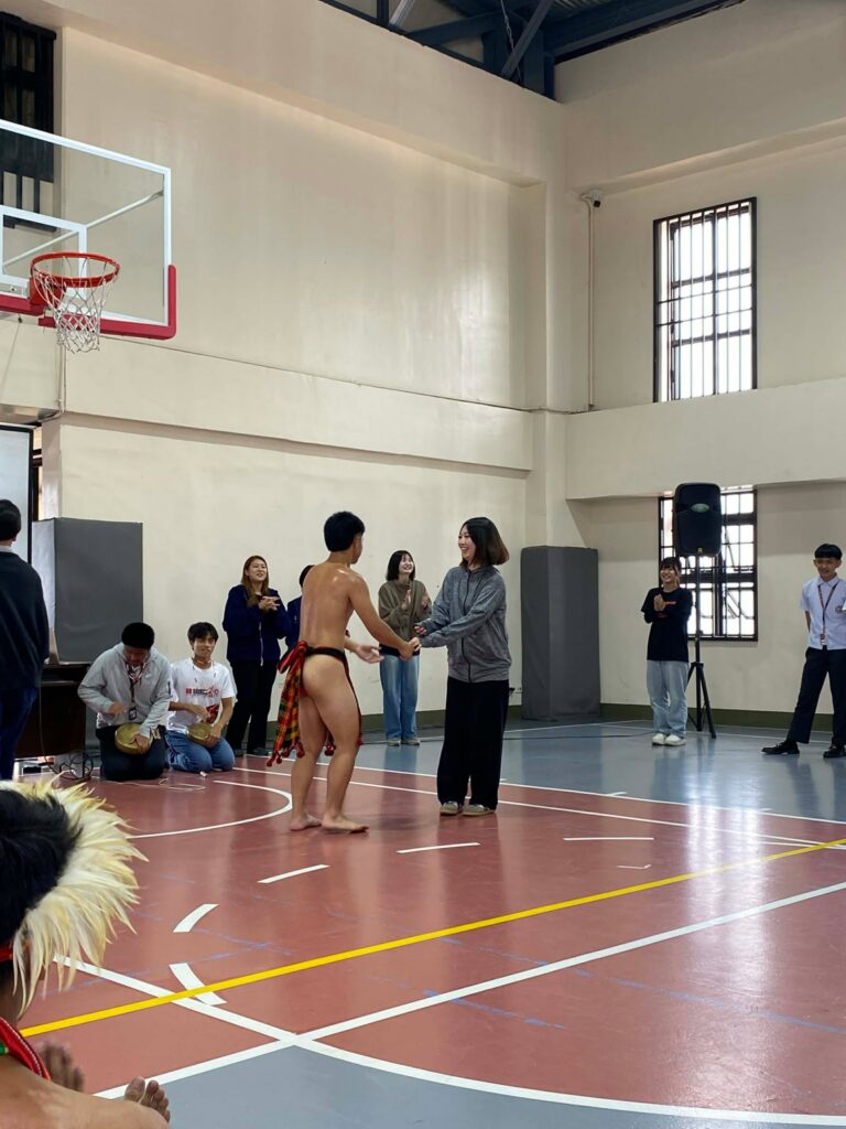 UBHS students teach a traditional Cordilleran dance, sharing Cordilleran culture with Japanese exchange students during the GAWIS 3 cultural exchange.